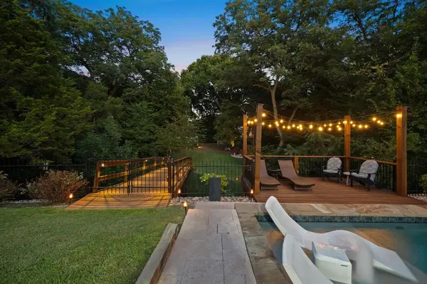 3202 Harbor Pointe Drive, Rowlett, TX 75088
