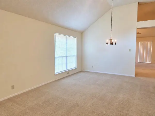 6406 Azalea Drive, Rowlett, TX 75089