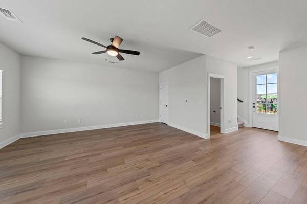 9320 Gladsome PATH, Manor, TX 78653
