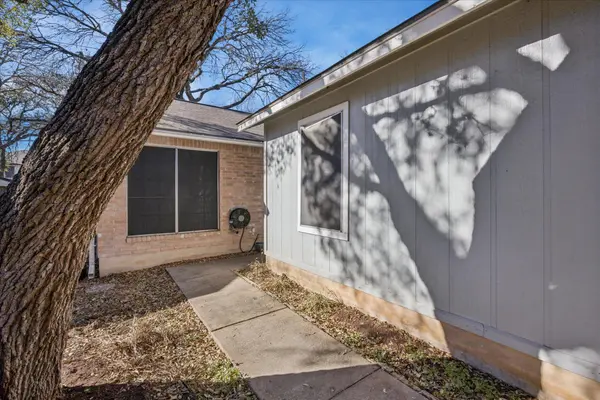 9614 Sugar Hill DR #B, Austin, TX 78748