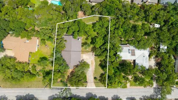 1211 Falcon Ledge DR, Austin, TX 78746