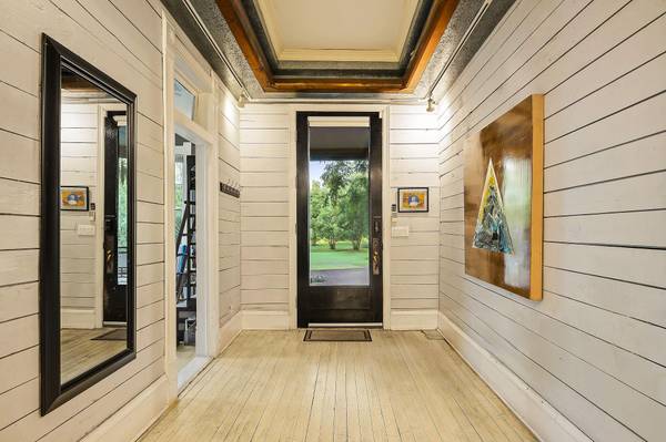 1007 E 8th ST, Austin, TX 78702