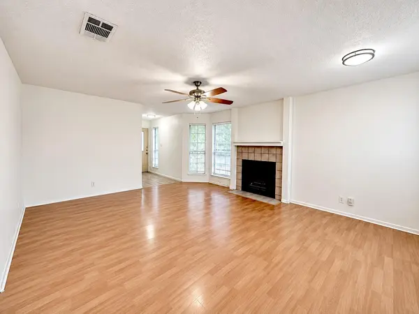 2011 Kirksey DR #A, Austin, TX 78741
