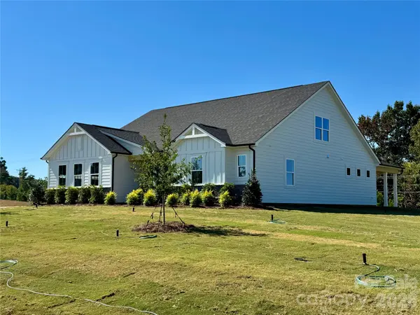 2509 Mabel LN, Monroe, NC 28110