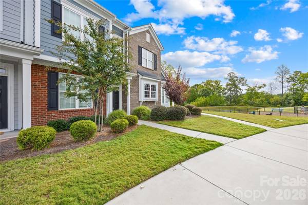 610 Sweet Bonnie LN, Belmont, NC 28012