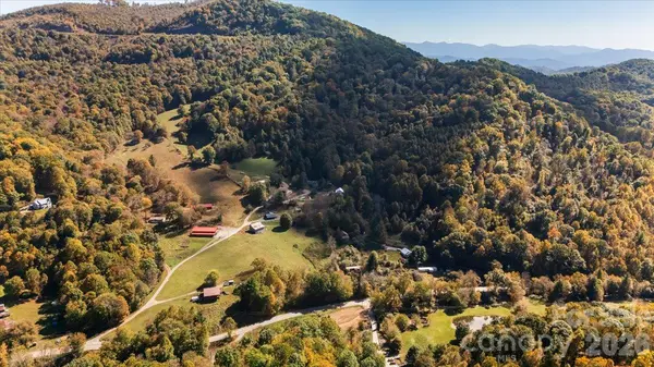 0000 Puncheon Fork RD, Mars Hill, NC 28754