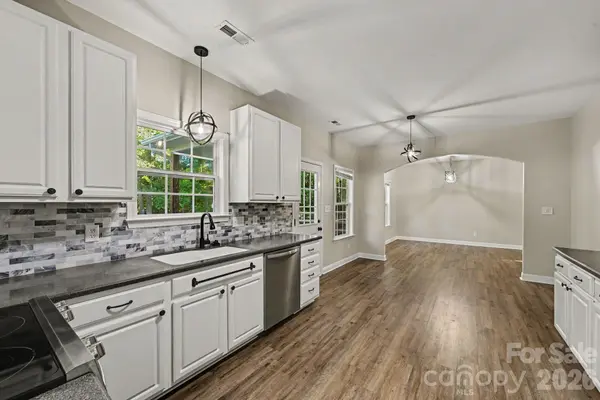 2321 Grayson Pkwy, Monroe, NC 28110