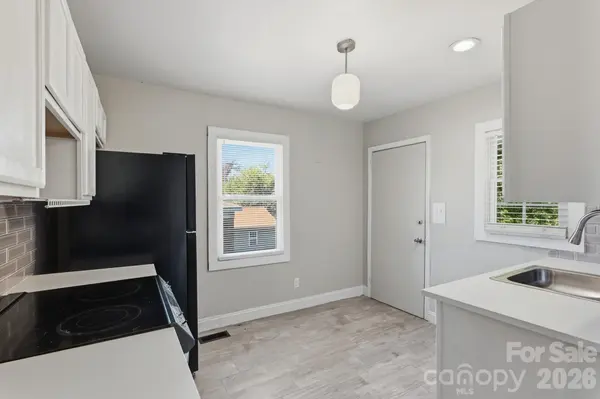 2604 Booker AVE, Charlotte, NC 28216
