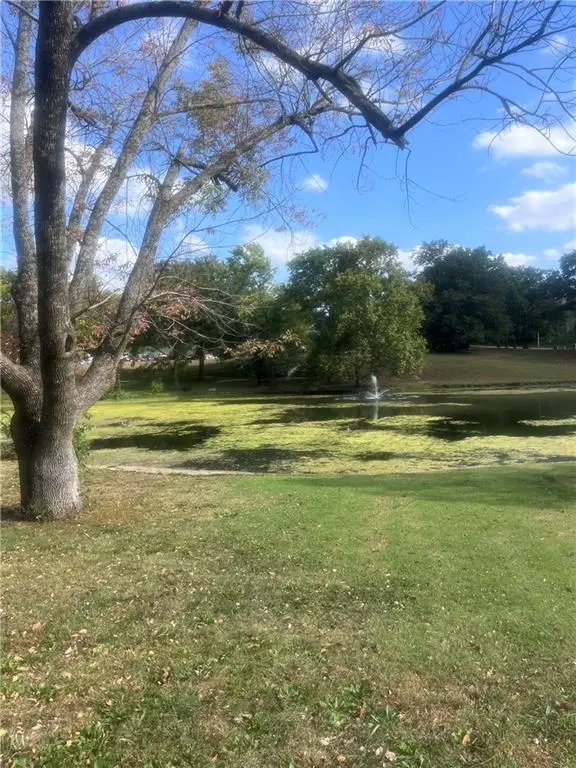 13300 W 71st ST, Shawnee, KS 66216