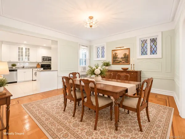 57 Bay Ridge Pkwy, Brooklyn, NY 11209