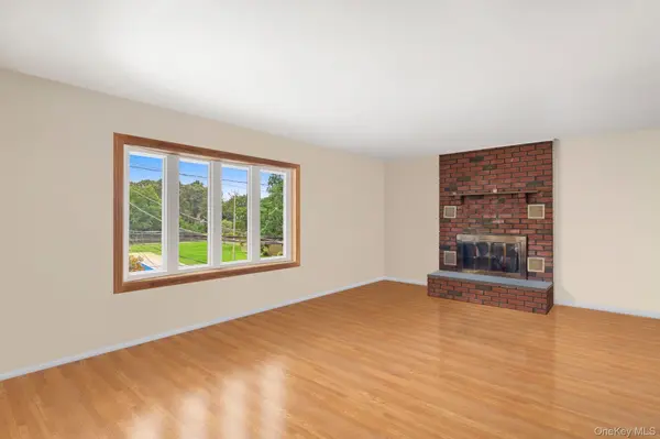 364 Nassau Boulevard, West Hempstead, NY 11552