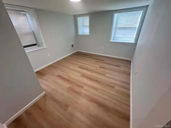 401 S 7th AVE #1C, Mount Vernon, NY 10550