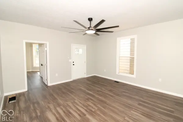 50 W Poplar ST, North Vernon, IN 47265
