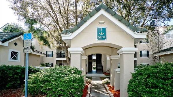 5160 NORTHRIDGE RD #201, Sarasota, FL 34238