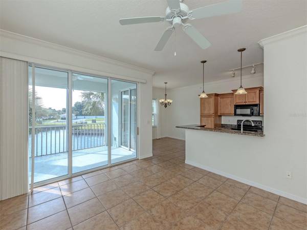 700 GARDENS EDGE DR #721, Venice, FL 34285