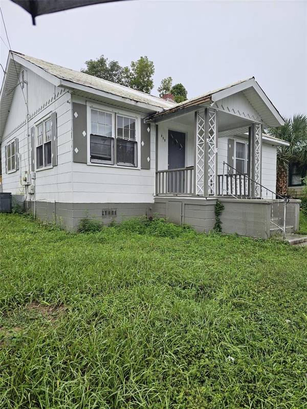 609 NE 8TH AVE, Ocala, FL 34470