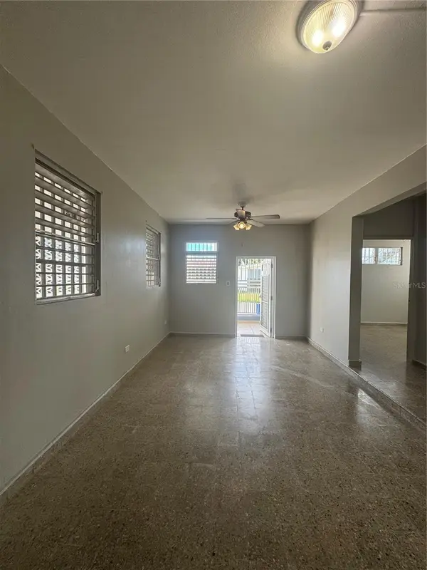 15-P SABANA DEL PALMAR, Bayamon, PR 00957