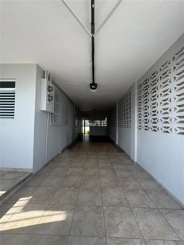 15-P SABANA DEL PALMAR, Bayamon, PR 00957