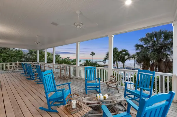 106 2ND AVE, St Pete Beach, FL 33706