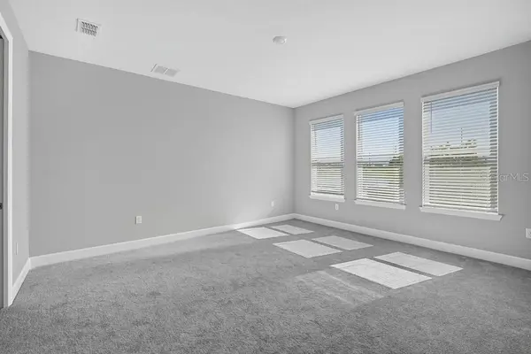 823 STEEL DR, Apollo Beach, FL 33572