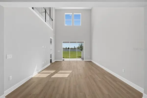823 STEEL DR, Apollo Beach, FL 33572