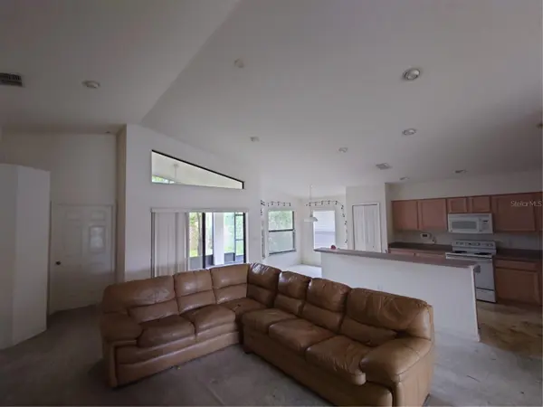 9335 CREEKSIDE CT, Hudson, FL 34669