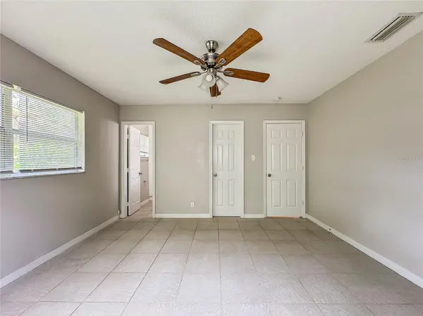 4407 POMPANO DR, Tampa, FL 33617