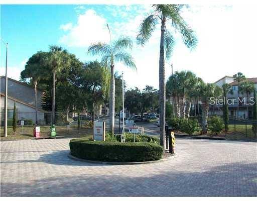 6324 NEWTOWN CIR #24B3, Tampa, FL 33615