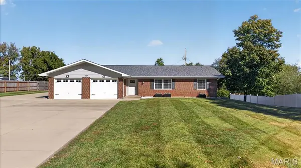 927 Country Haven DR, Imperial, MO 63052