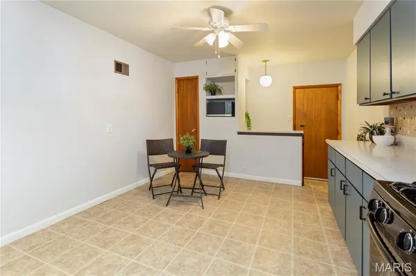 2311 Rosegarden DR, St Louis, MO 63125