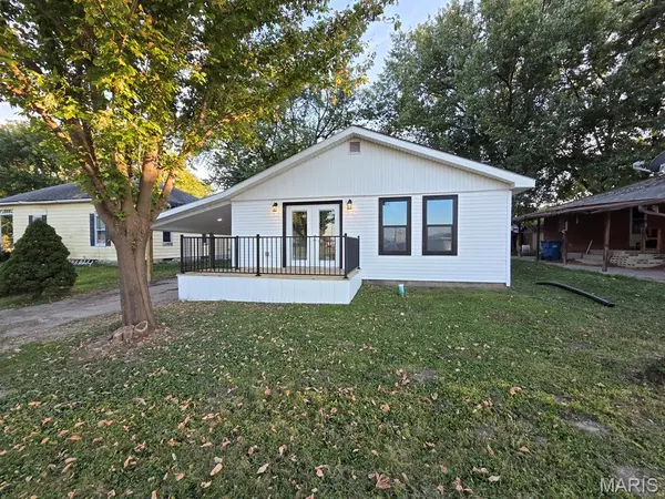 1003 Hampton LN, Canton, MO 63435