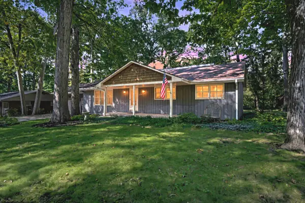 504 W DUNBAR ST, Mahomet, IL 61853