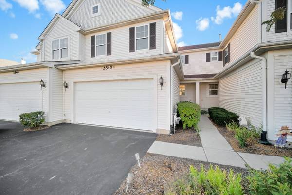 2840 Cattail CT #B, Wauconda, IL 60084