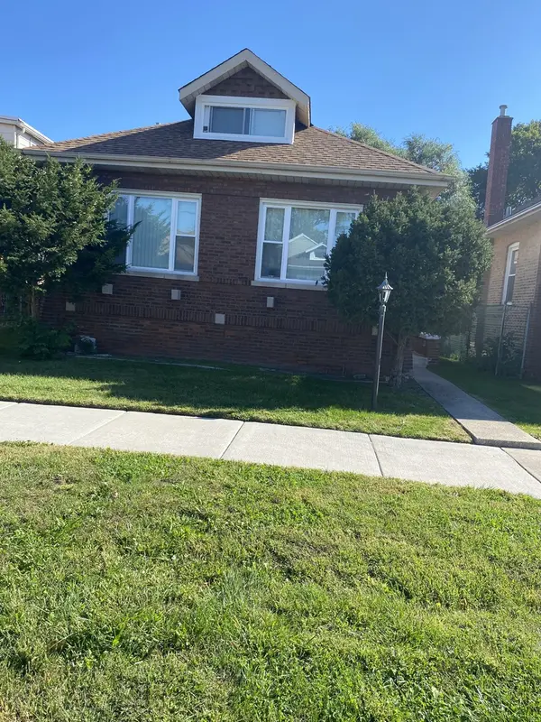8139 S Blackstone AVE, Chicago, IL 60619
