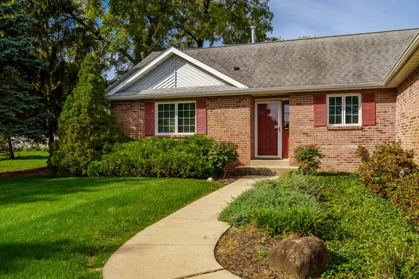 2129 IVANELLE RD, Rockford, IL 61108