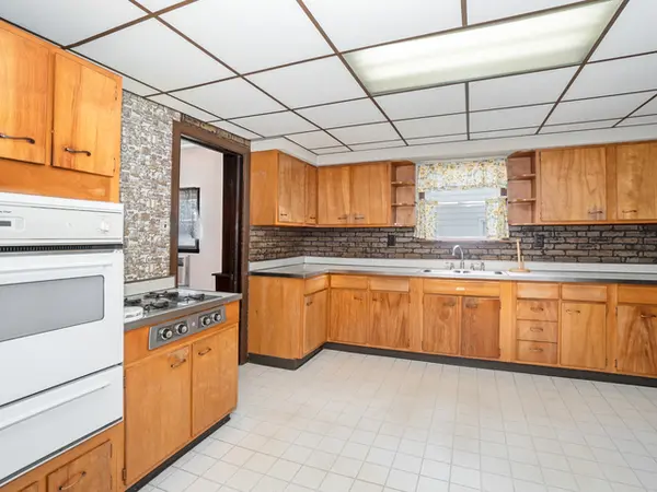 121 Davis AVE #1, Rockdale, IL 60436