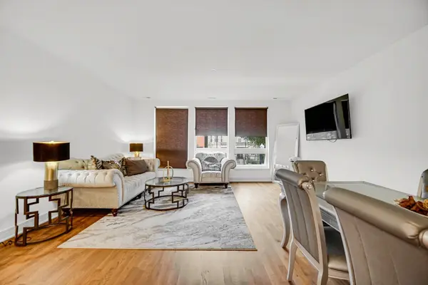 4516 S Indiana AVE #2, Chicago, IL 60653