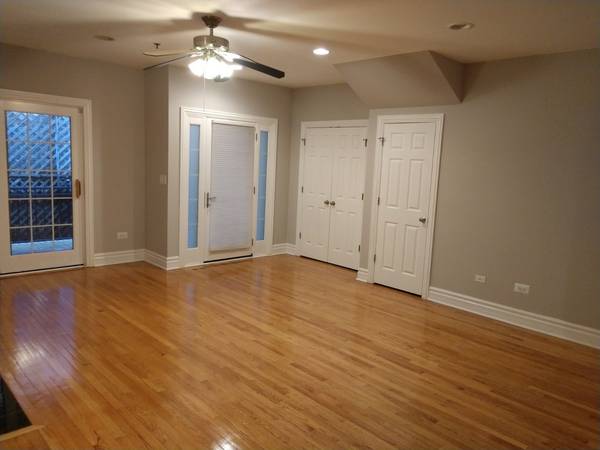 817 Chicago AVE #3, Evanston, IL 60202