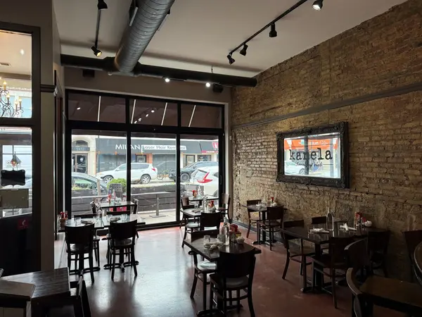 5413 N Clark ST, Chicago, IL 60640