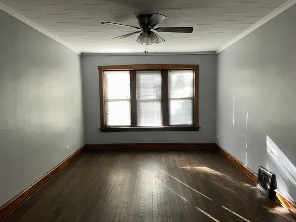 7609 S Perry AVE #2, Chicago, IL 60620