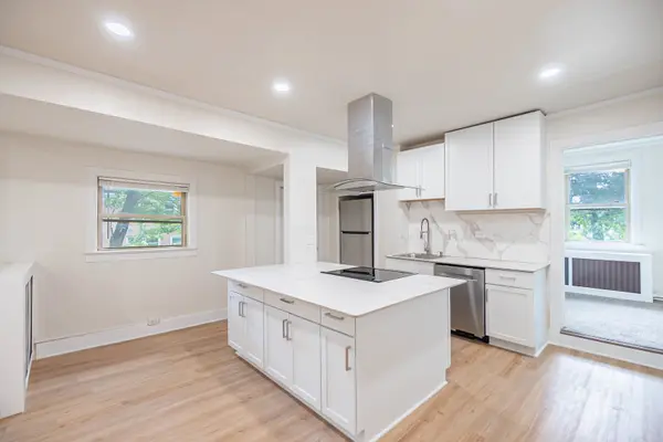 414 South BLVD #2R, Evanston, IL 60202
