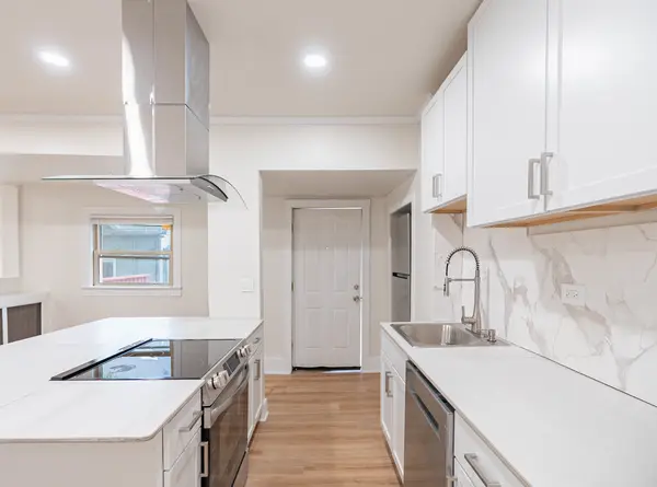 414 South BLVD #2R, Evanston, IL 60202