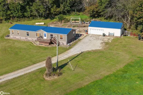 1601 310th ST, Eddyville, IA 52553