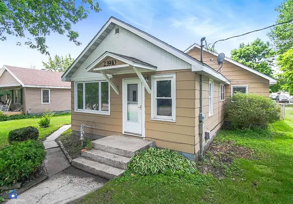 23910 Ivy ST, Schneider, IN 46376