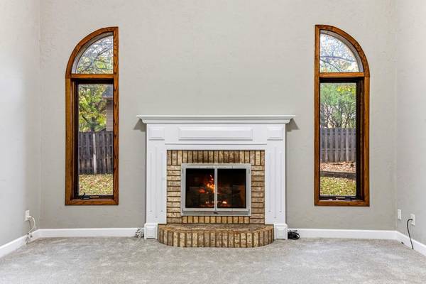 2085 128th AVE NW, Coon Rapids, MN 55448