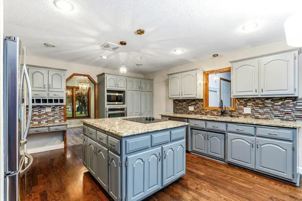 2085 128th AVE NW, Coon Rapids, MN 55448
