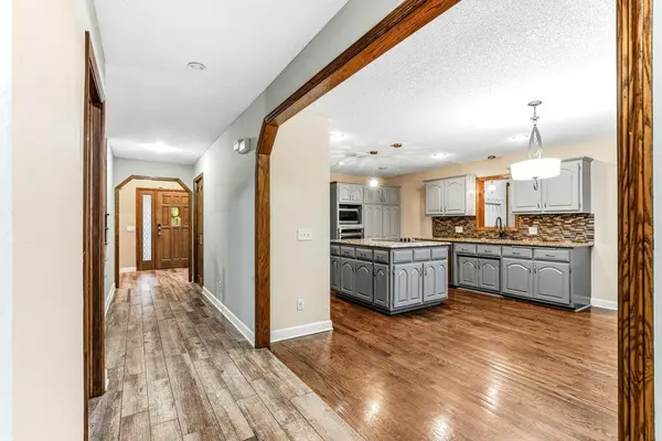 2085 128th AVE NW, Coon Rapids, MN 55448