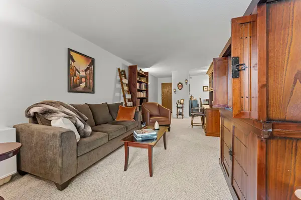 6450 York AVE S #217, Edina, MN 55435