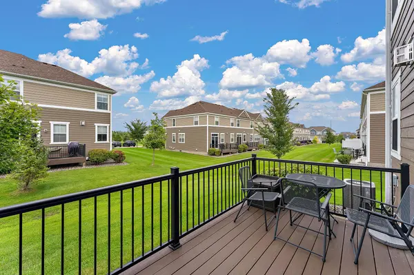 18328 Glastonbury DR, Lakeville, MN 55044