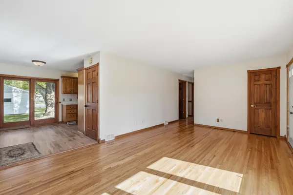 2223 Maryland AVE E, Saint Paul, MN 55119